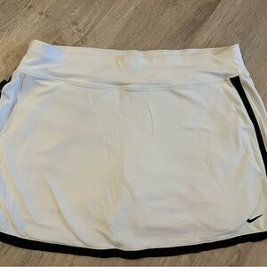 Nike Women's White Tennis Skirt with Black Trim